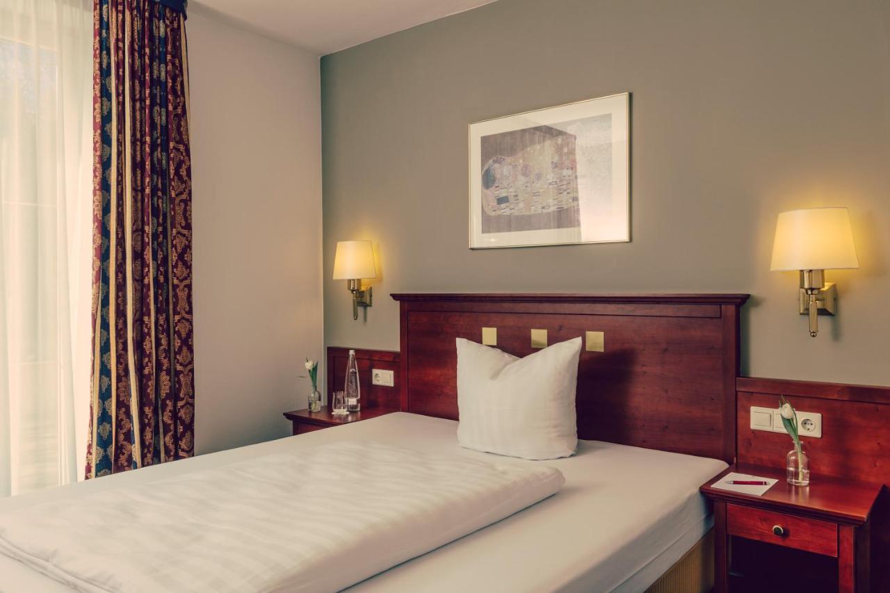 Landhotel Hallnberg Walpertskirchen Dış mekan fotoğraf