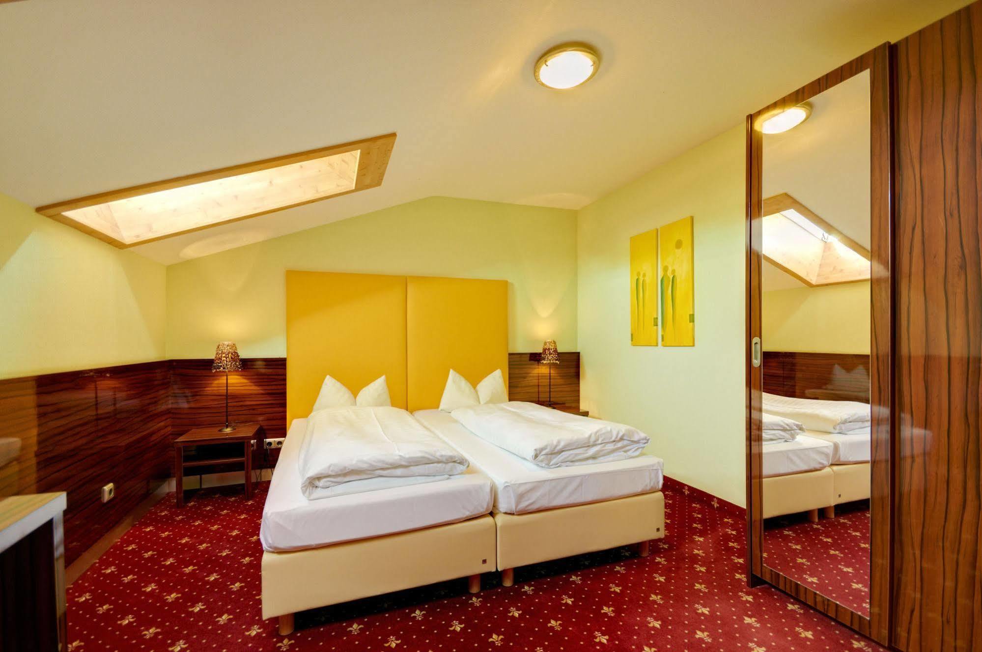 Landhotel Hallnberg Walpertskirchen Dış mekan fotoğraf