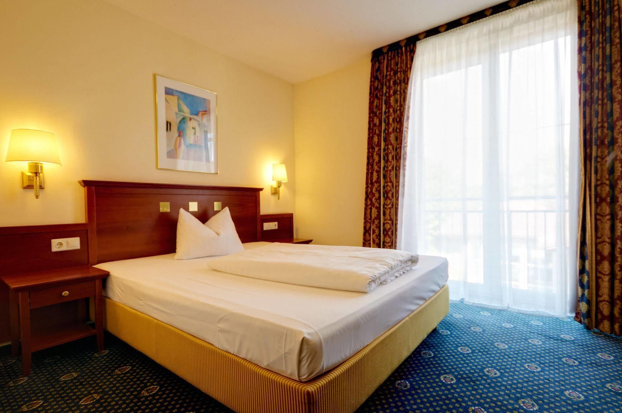 Landhotel Hallnberg Walpertskirchen Dış mekan fotoğraf